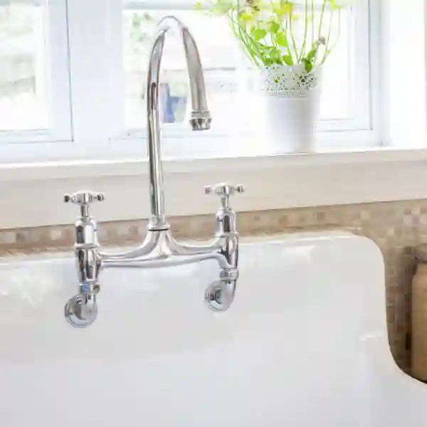 2 handle faucet